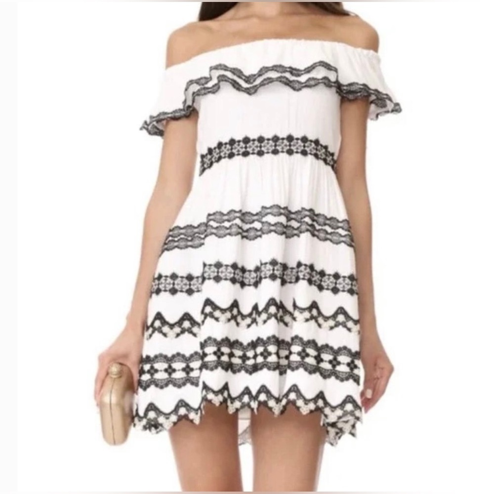 Alice + Olivia Black & White Rozzi Off Shoulder Lace Trim Embroidery Dress - Picture 5 of 13